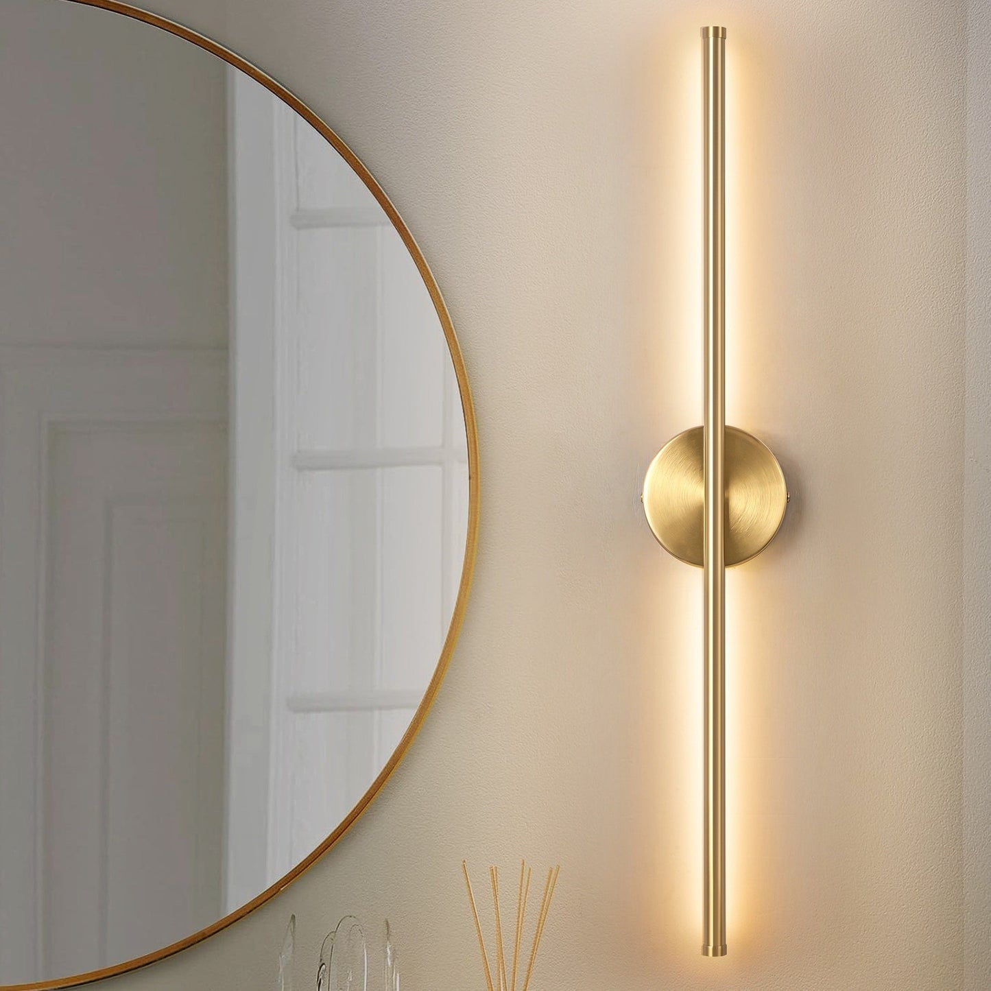 1-flammige, moderne, lange, lineare Wandleuchte in Schwarz/Gold/Nickel, dimmbare LED-Badezimmer-Waschtischleuchte