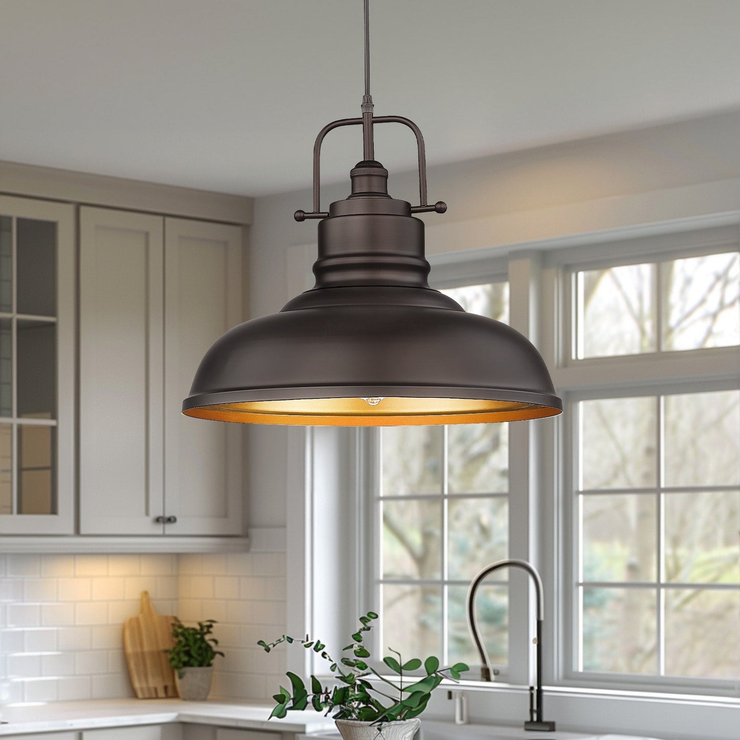 1-flammige Industrie-Pendelleuchte im Landhausstil aus Metall mit Kuppel, Finish in geölter Bronze