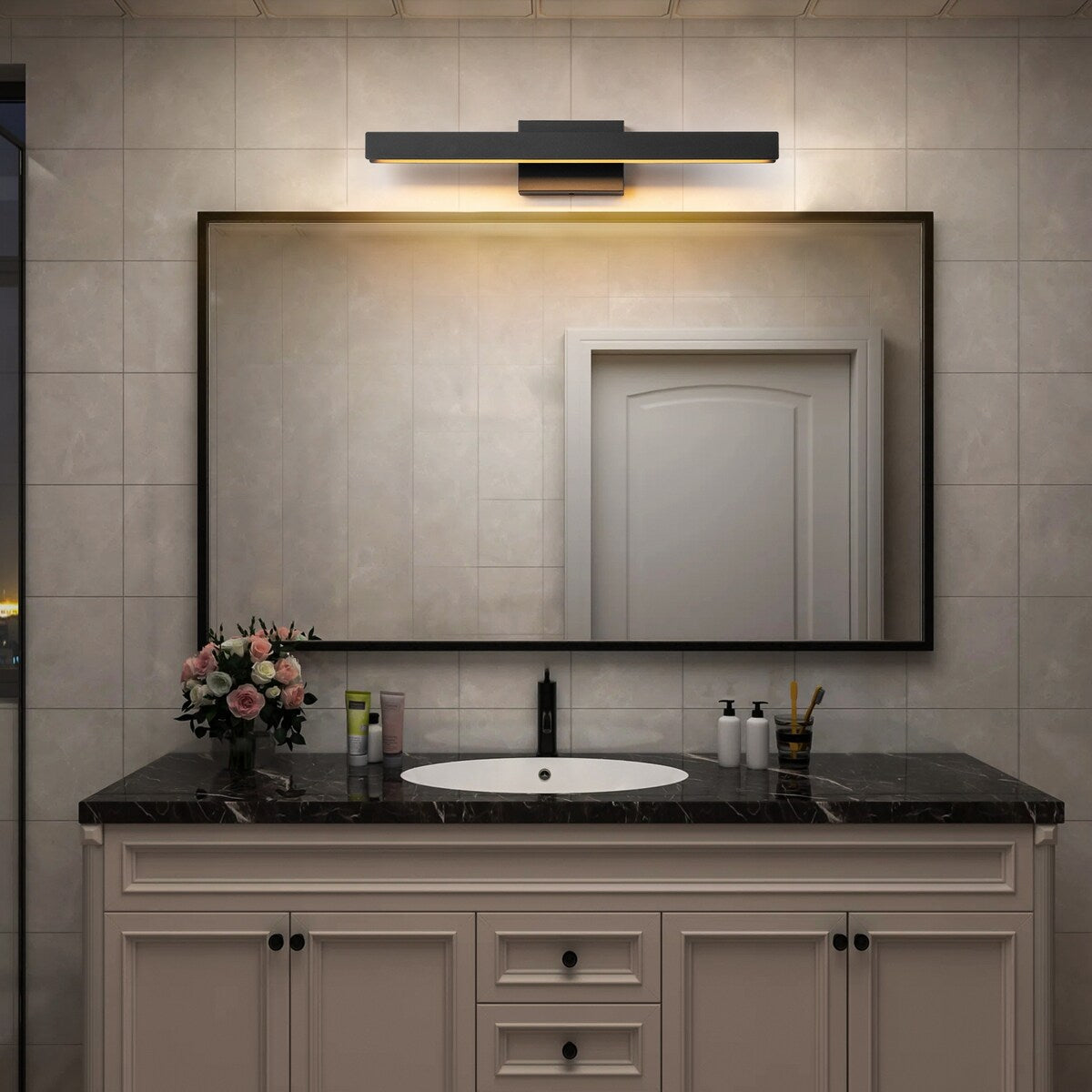 Moderne, lineare, schwarze Badezimmer-Waschtischleuchte mit 1 Licht, Farbwechsel, dimmbar, drehbar, integrierte LED-Wandleuchte
