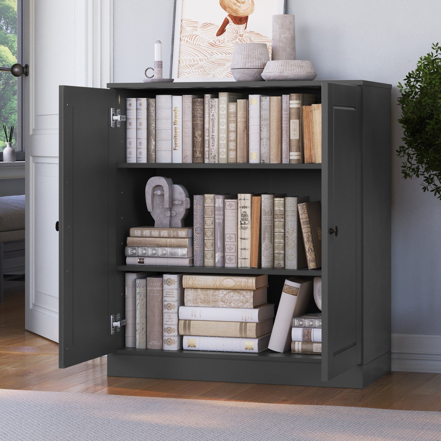 Bücherregal mit 3 Regalböden aus 100 % Massivholz und optionalen Türen von Palace Imports