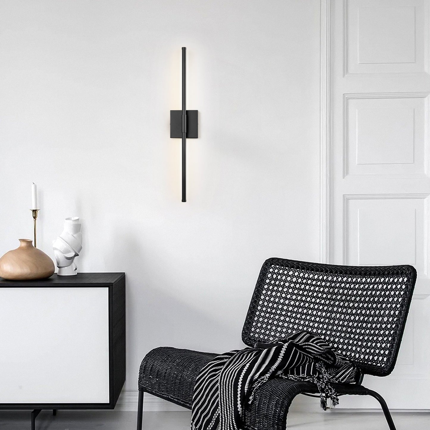 1-flammige, moderne, lange, lineare Wandleuchte in Schwarz/Gold/Nickel, dimmbare LED-Badezimmer-Waschtischleuchte