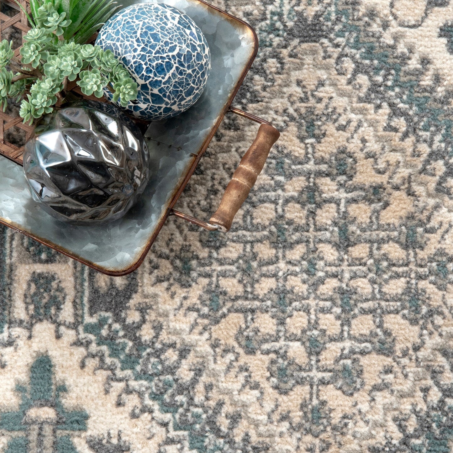 Nuloom Becca Traditioneller gefliester Teppich