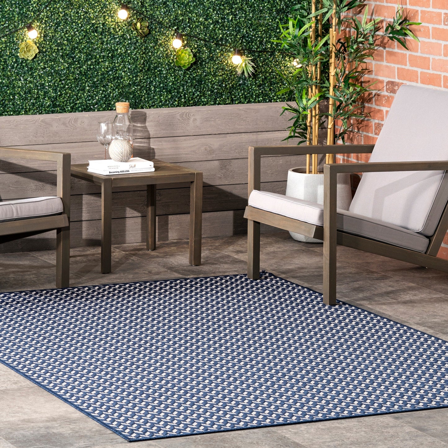 Nuloom Camryn Fischgräten-Teppich für drinnen und draußen
