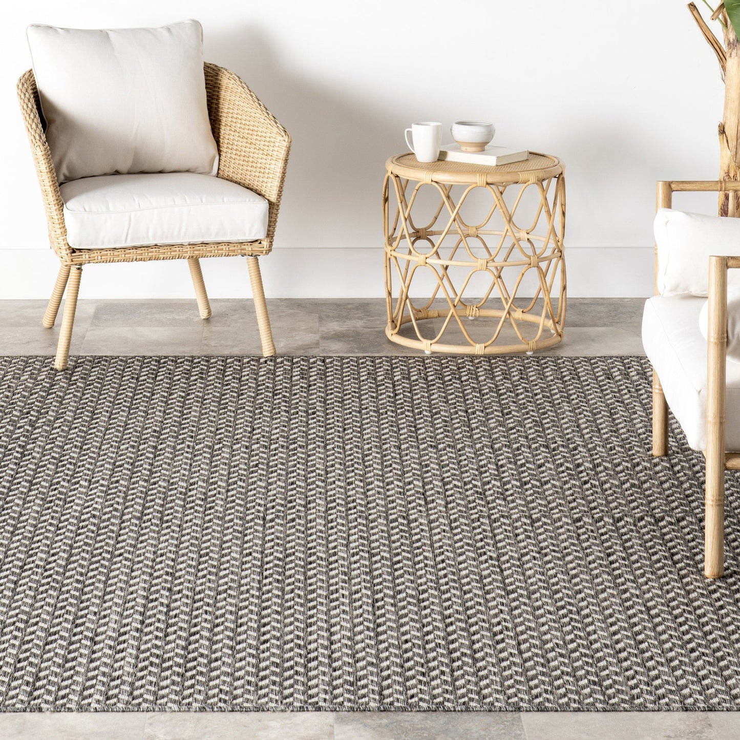 Nuloom Camryn Fischgräten-Teppich für drinnen und draußen