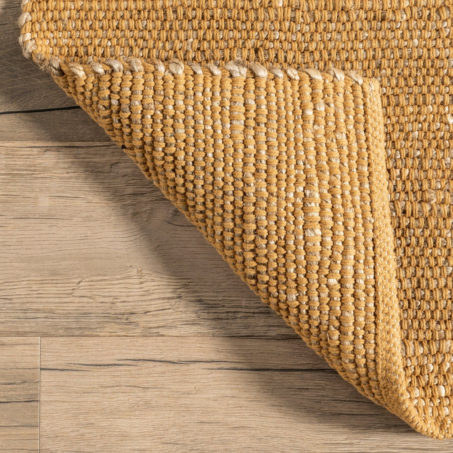 Nuloom Jacky Klassischer Teppich aus Jutemischung