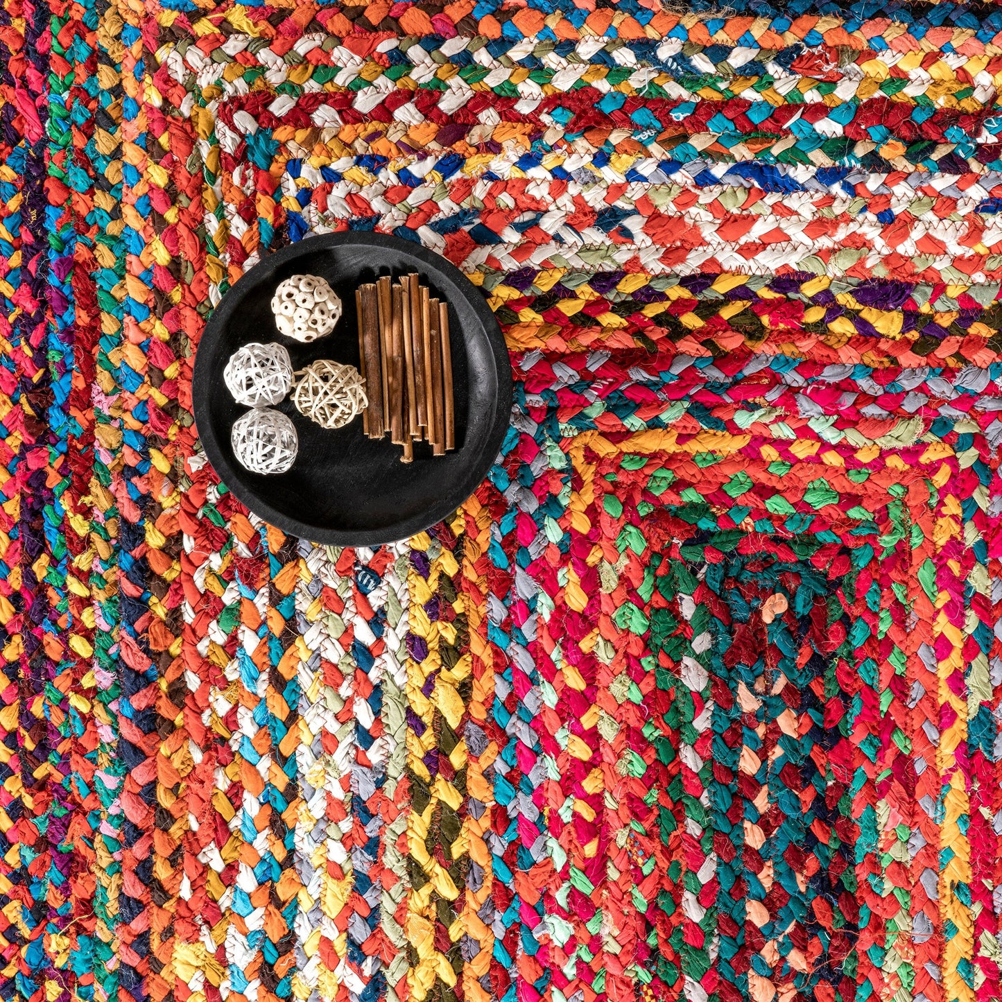 Nuloom Tammara Bohemian Handgeflochtener Flächenteppich