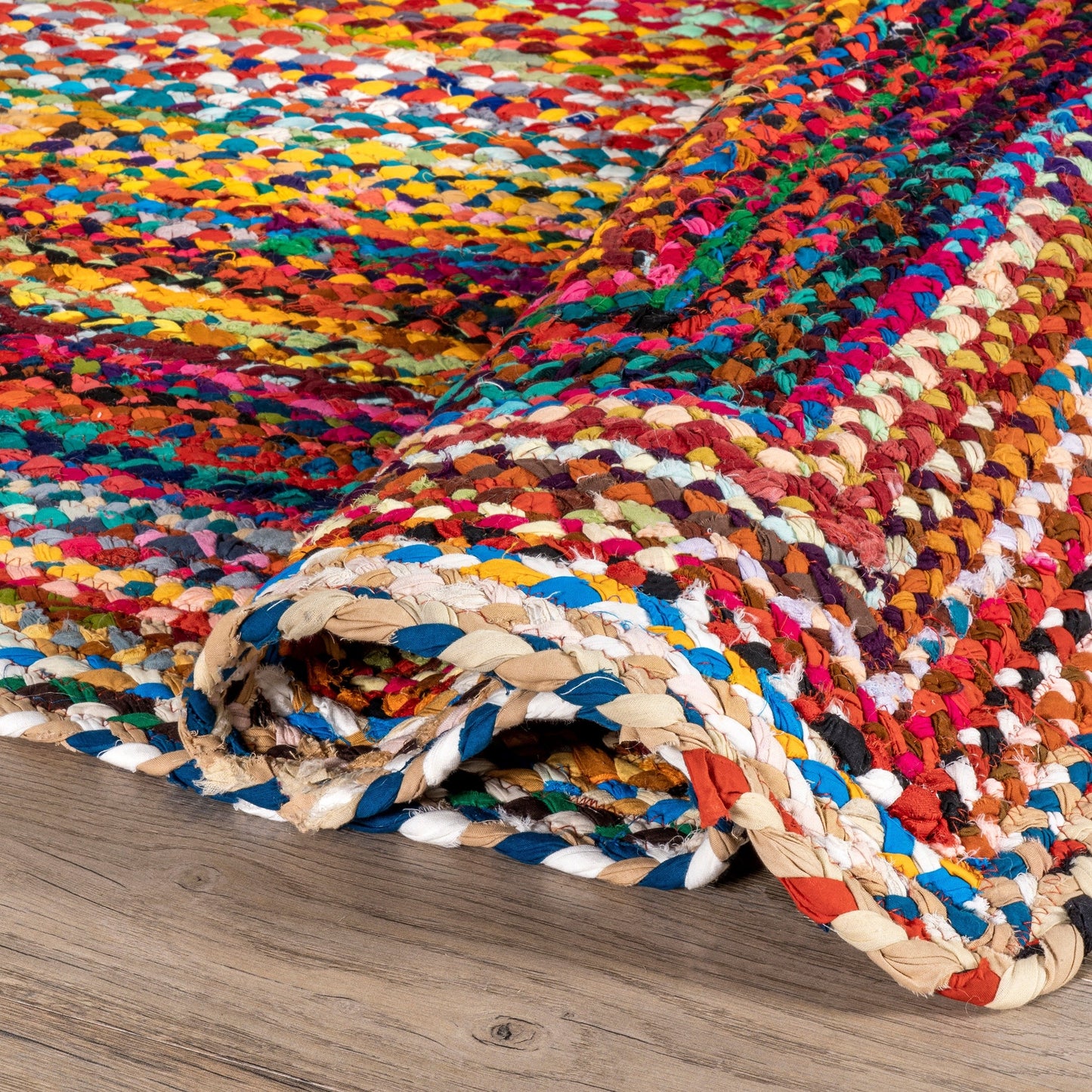 Nuloom Tammara Bohemian Handgeflochtener Flächenteppich