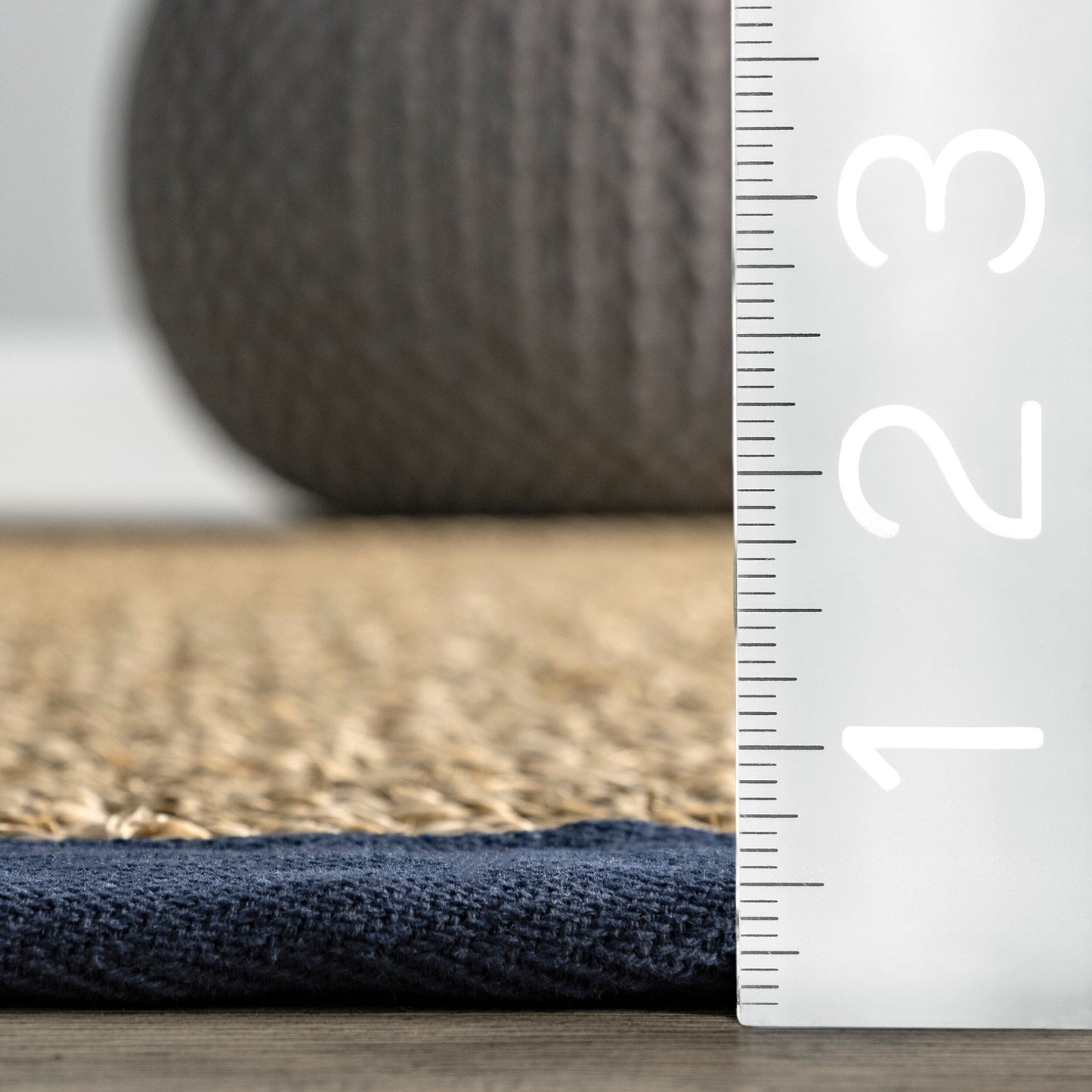 Nuloom Kiana Casual Teppich mit Seegrasrand