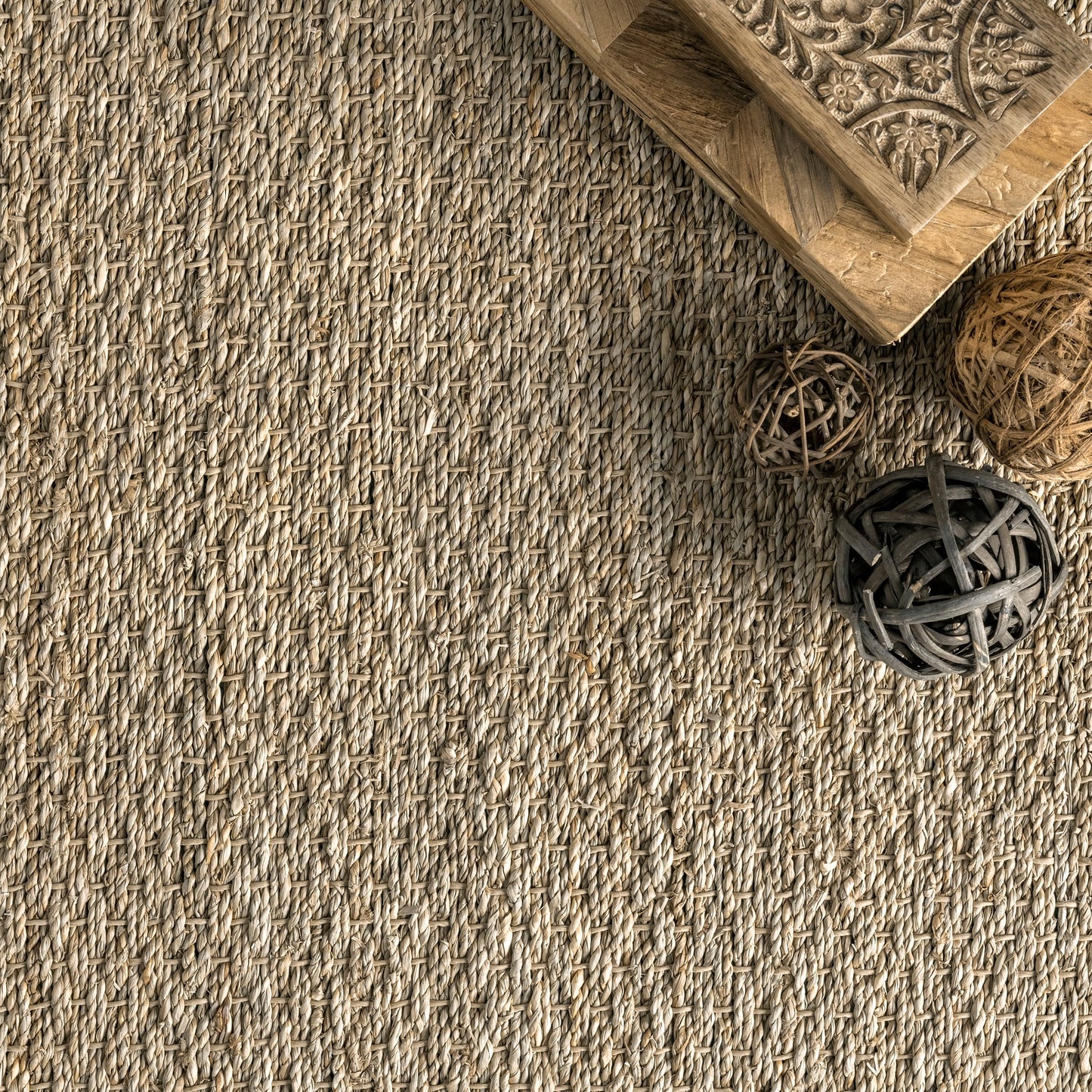 Nuloom Kiana Casual Teppich mit Seegrasrand
