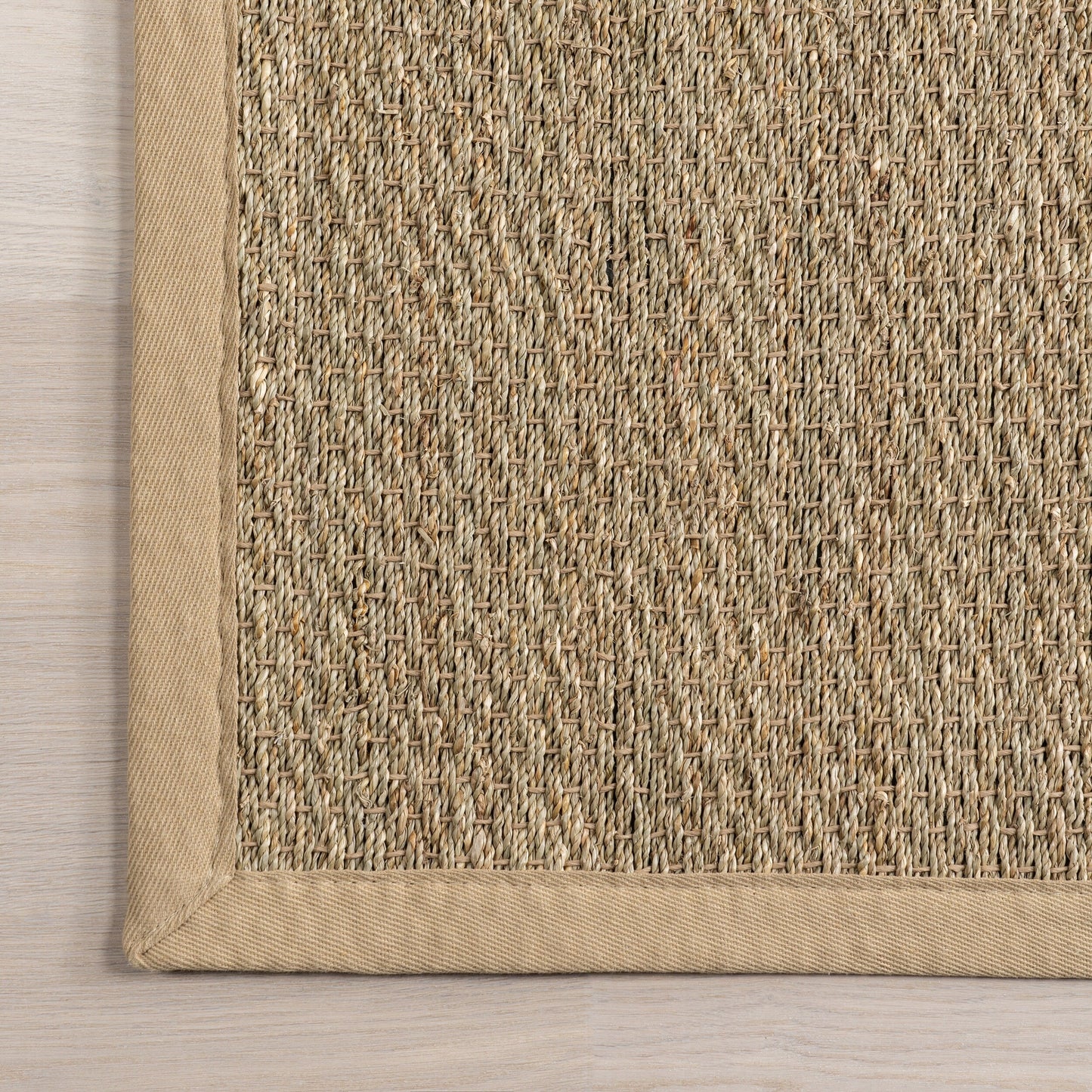 Nuloom Kiana Casual Teppich mit Seegrasrand