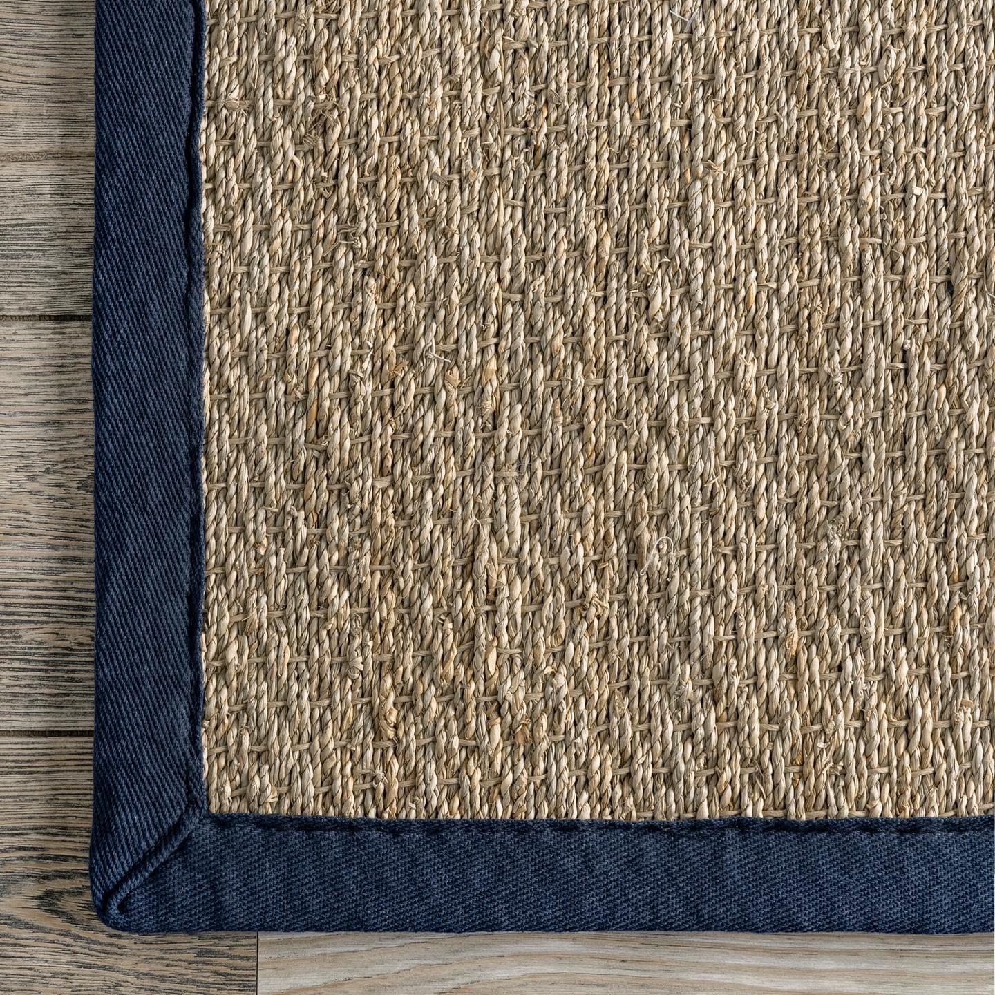 Nuloom Kiana Casual Teppich mit Seegrasrand