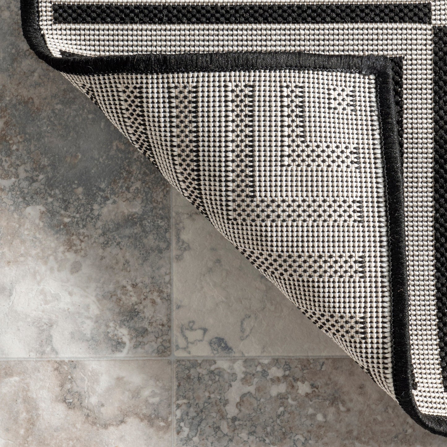 Nuloom Leah Classic Bordered Indoor/Outdoor-Teppich
