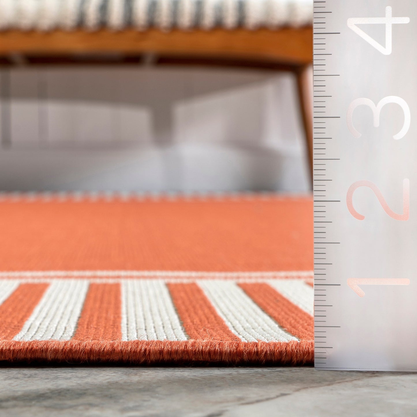 Nuloom Leah Classic Bordered Indoor/Outdoor-Teppich