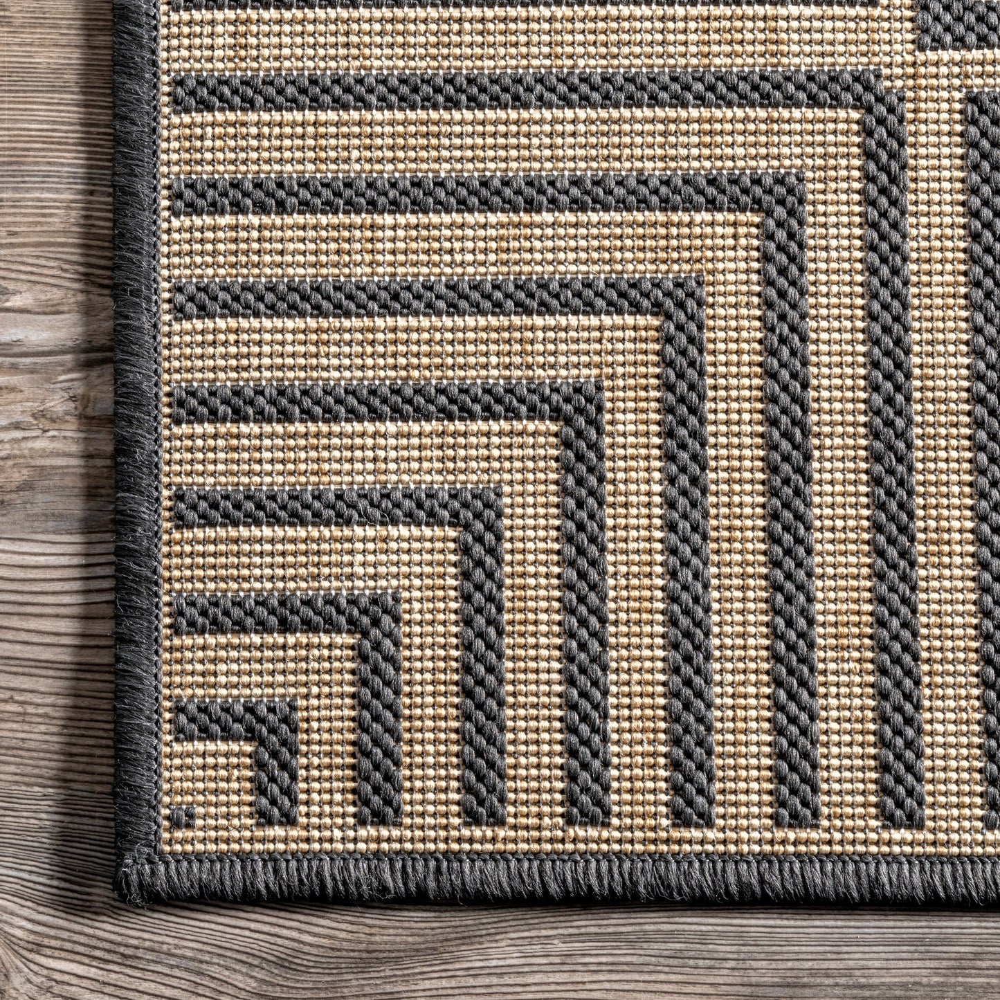 Nuloom Leah Classic Bordered Indoor/Outdoor-Teppich