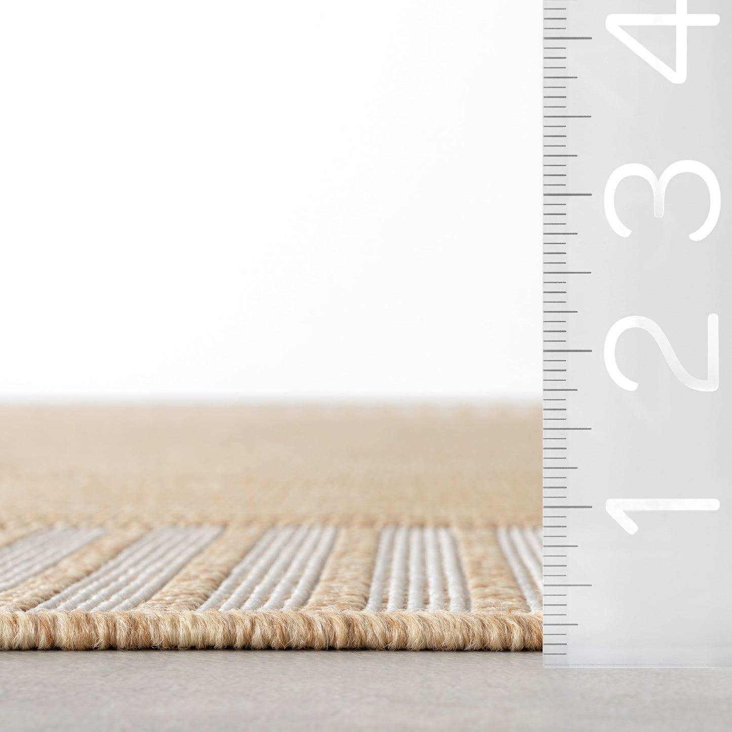 Nuloom Leah Classic Bordered Indoor/Outdoor-Teppich