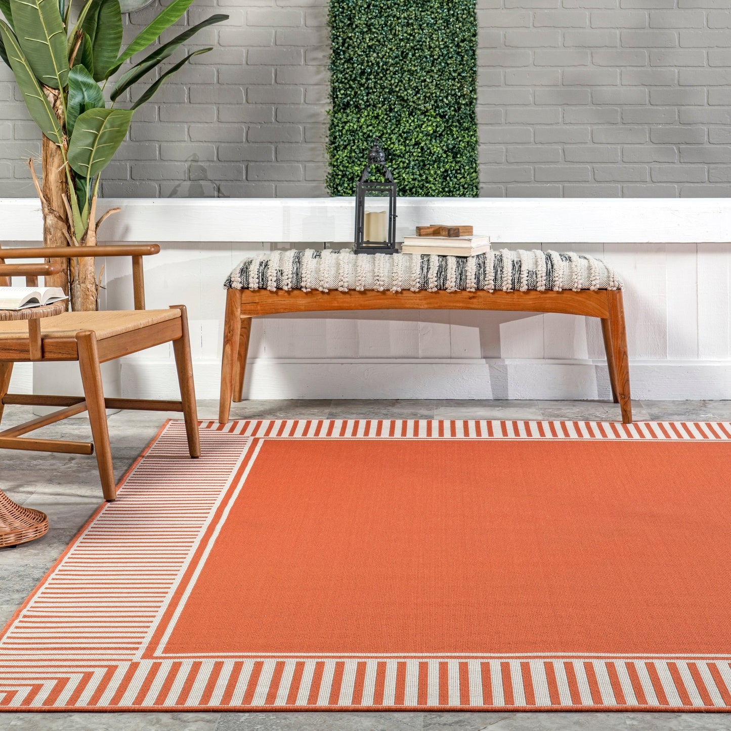 Nuloom Leah Classic Bordered Indoor/Outdoor-Teppich