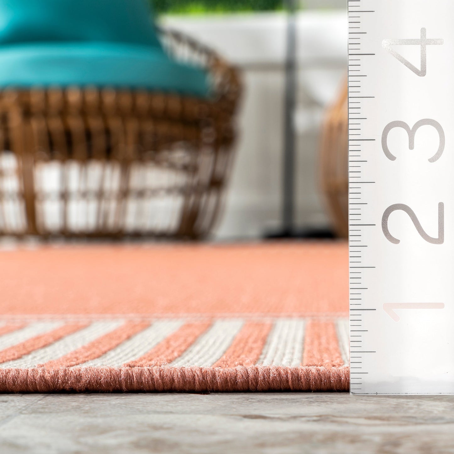 Nuloom Leah Classic Bordered Indoor/Outdoor-Teppich