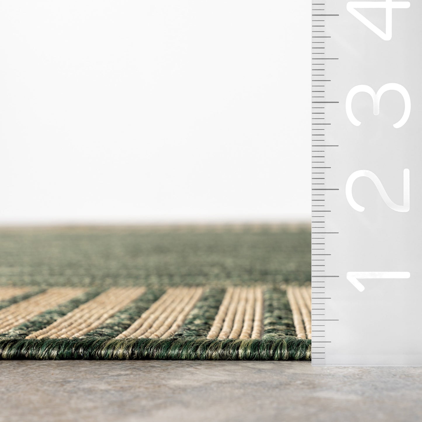 Nuloom Leah Classic Bordered Indoor/Outdoor-Teppich