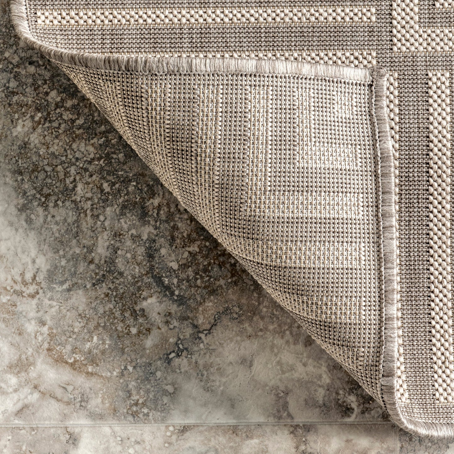 Nuloom Leah Classic Bordered Indoor/Outdoor-Teppich