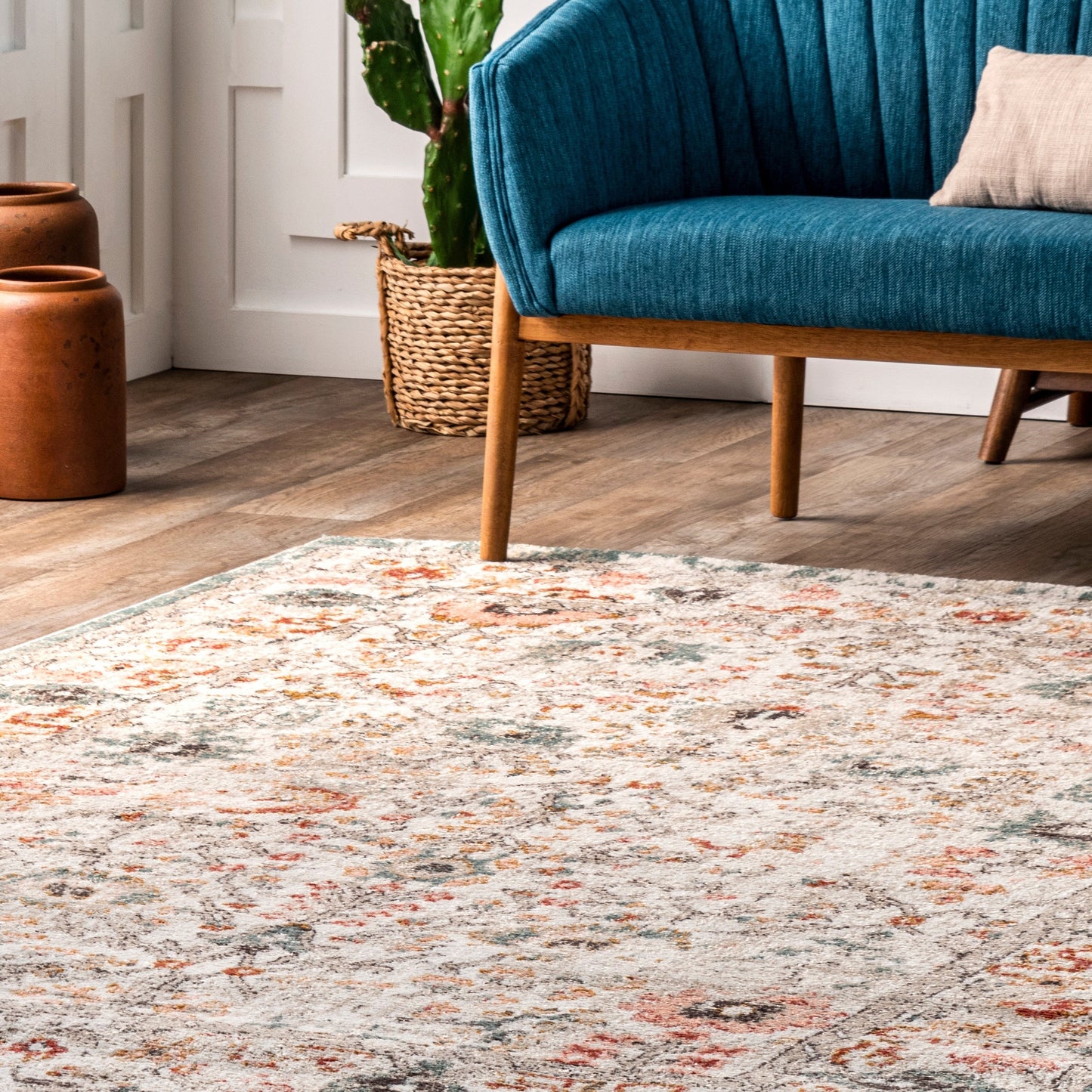 Nuloom Lenore Vintage-Teppich mit Blumenmuster
