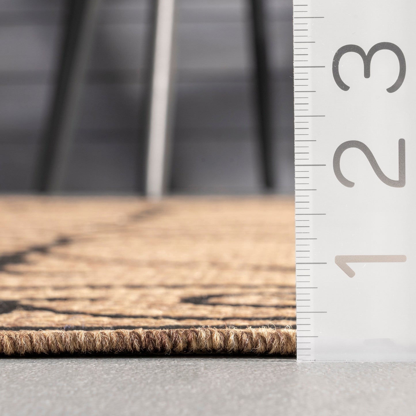 Nuloom Kathleen Traditioneller Teppich für drinnen und draußen