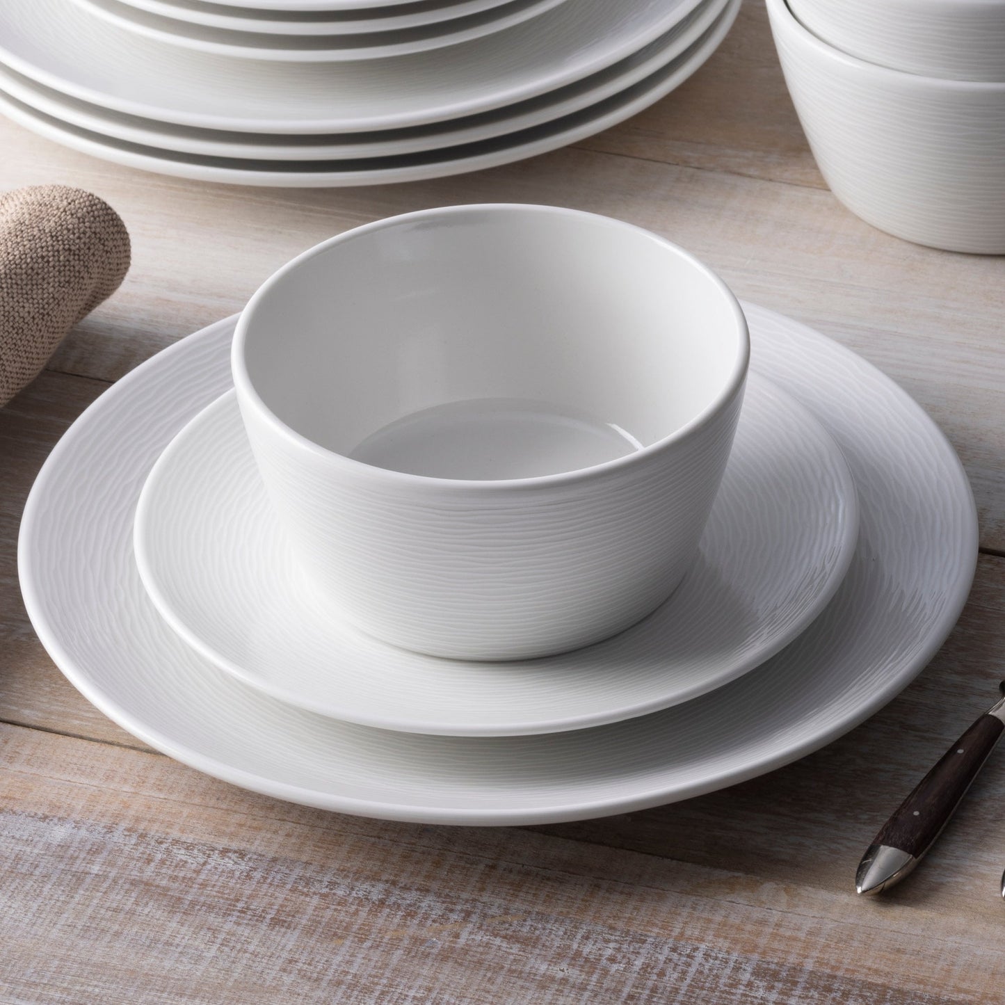 Noritake Colorscapes Swirl 12-teiliges Coupe-Geschirrset, Service für 4