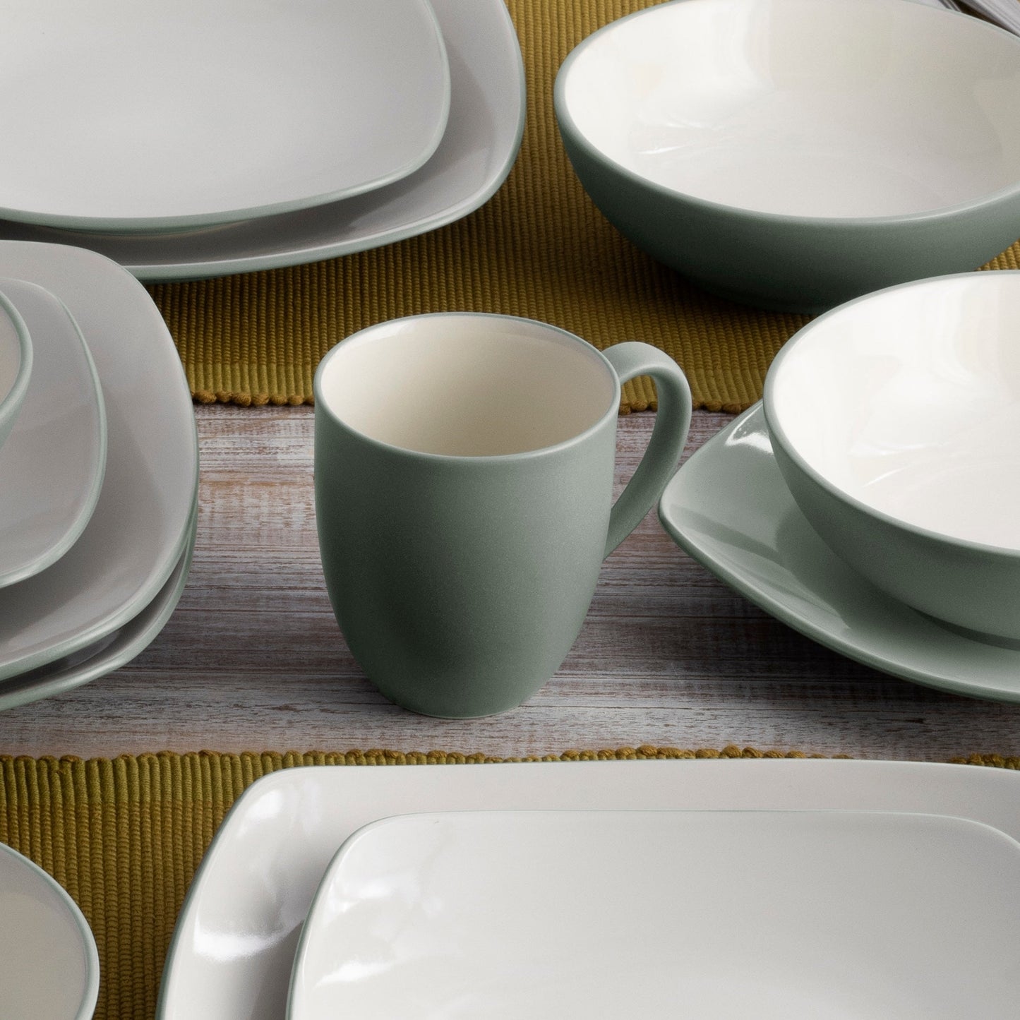 Noritake Colorwave-Set mit 4 Bechern, 12 oz.