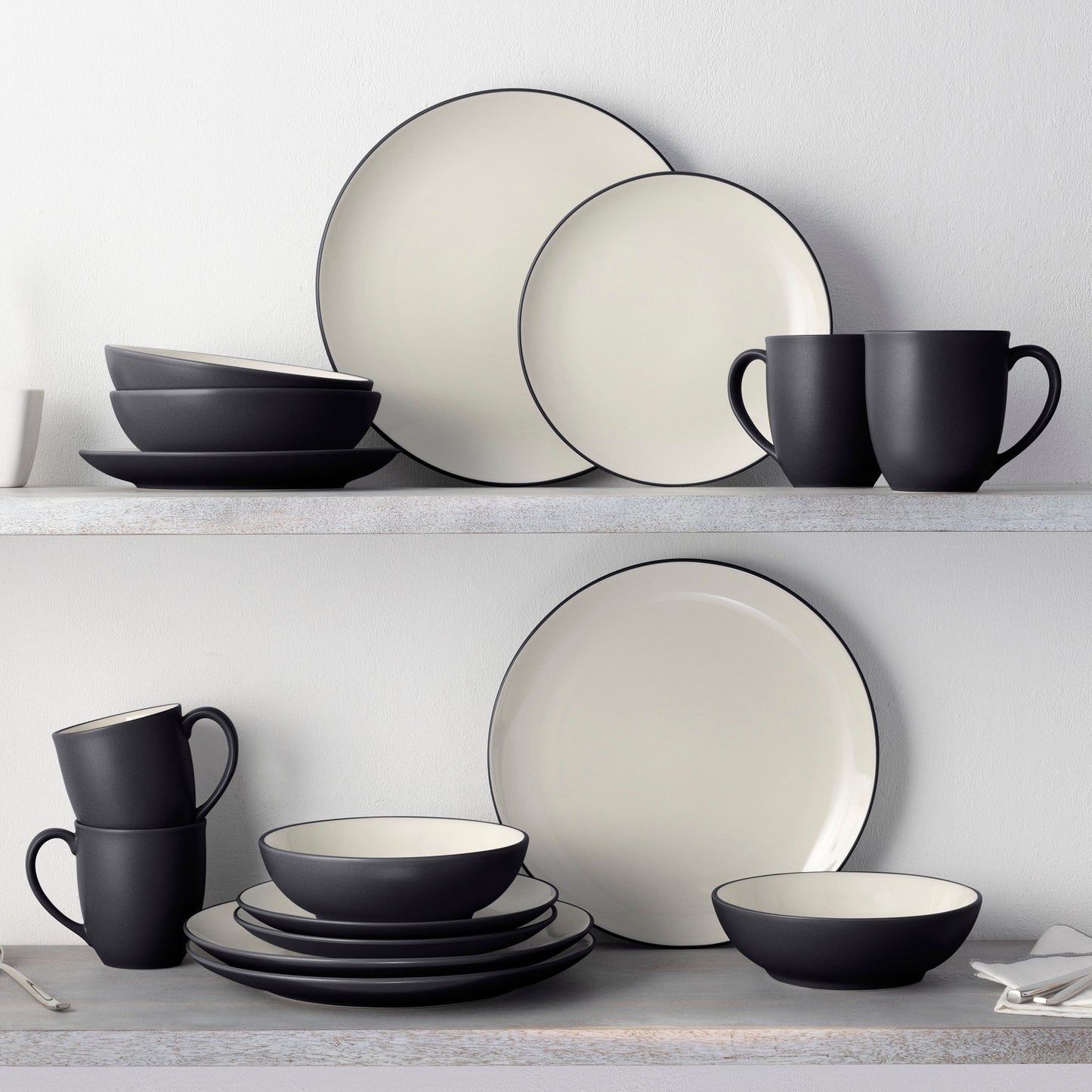 Noritake Colorwave 16-teiliges Coupe-Geschirrset, Service für 4