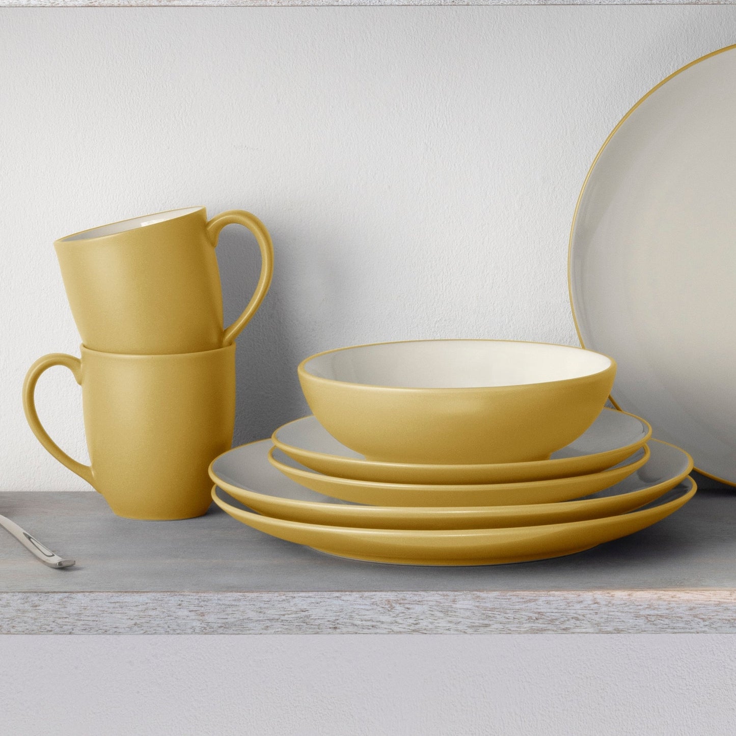 Noritake Colorwave 16-teiliges Coupe-Geschirrset, Service für 4