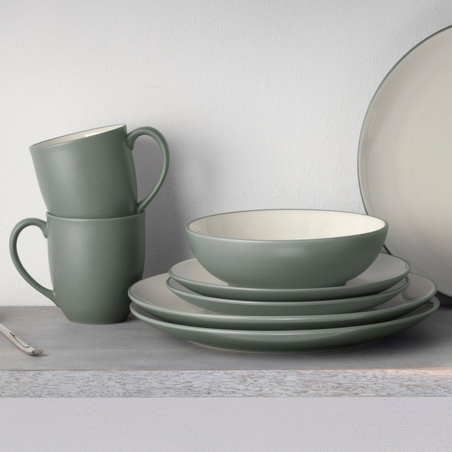 Noritake Colorwave 16-teiliges Coupe-Geschirrset, Service für 4