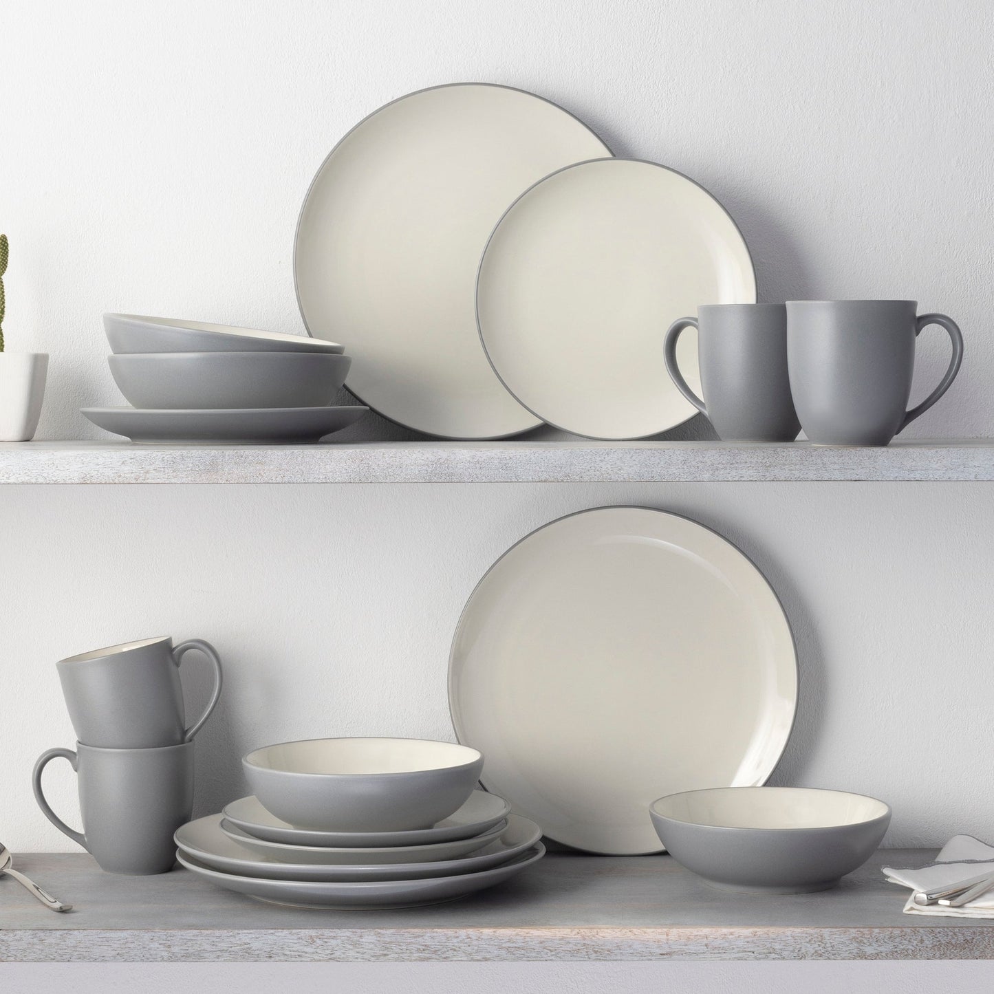 Noritake Colorwave 16-teiliges Coupe-Geschirrset, Service für 4