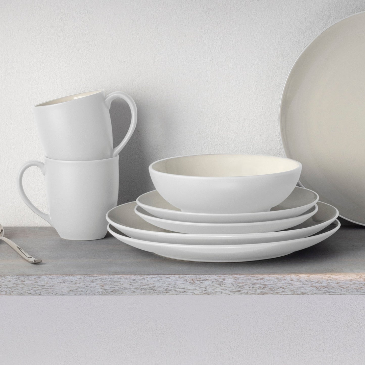 Noritake Colorwave 16-teiliges Coupe-Geschirrset, Service für 4