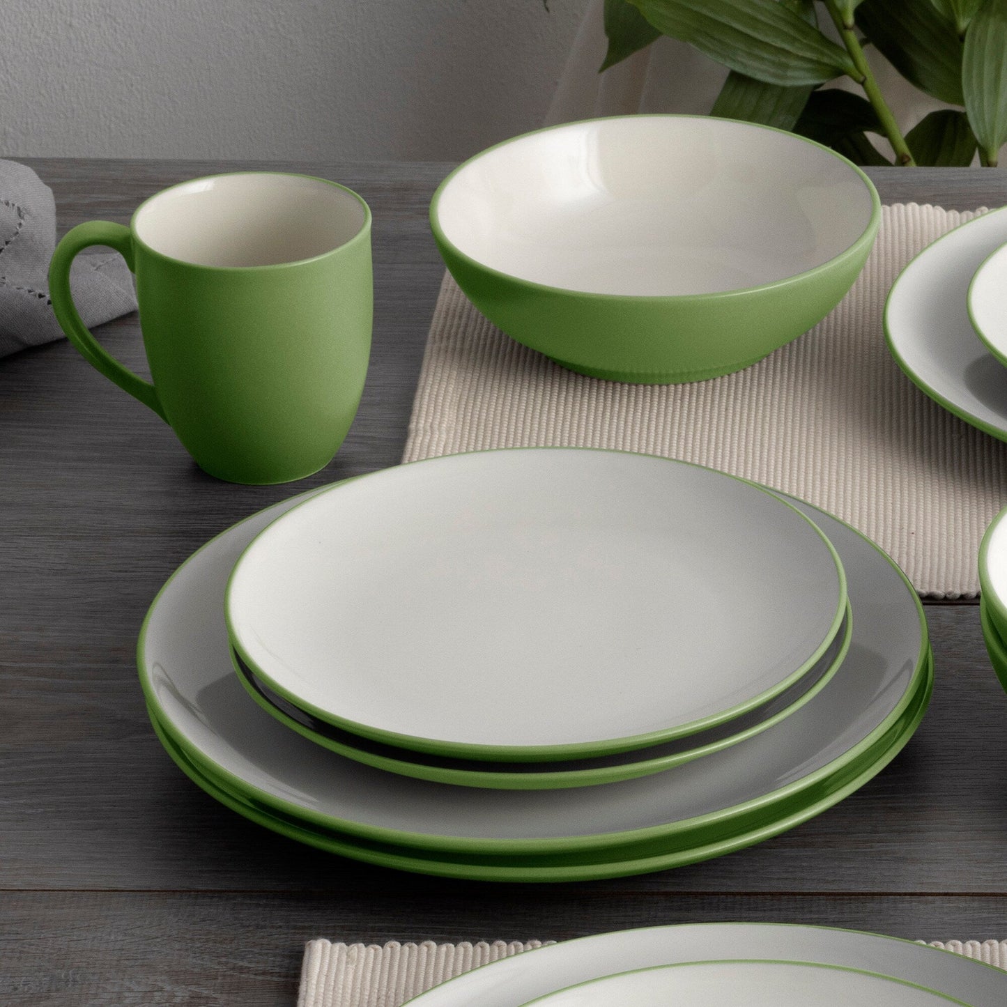 Noritake Colorwave 4-teiliges Coupe-Gedeck, Service für 1