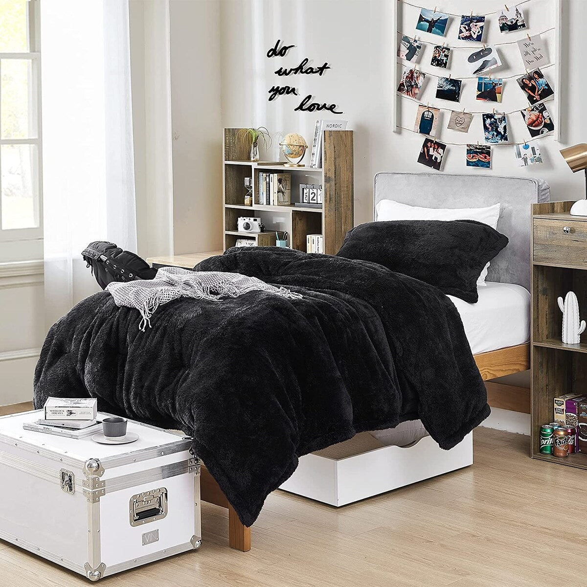 The Original Plush – Coma Inducer® Übergroße Bettdecke – Nightshift Black