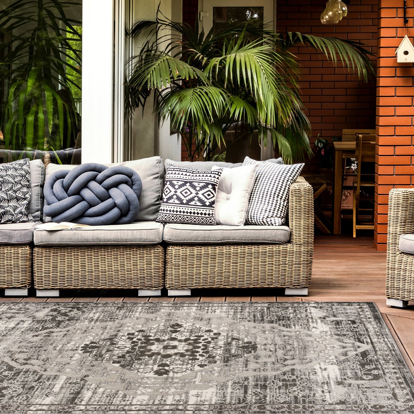 World Rug Gallery Traditioneller Teppich für drinnen und draußen im Used-Look