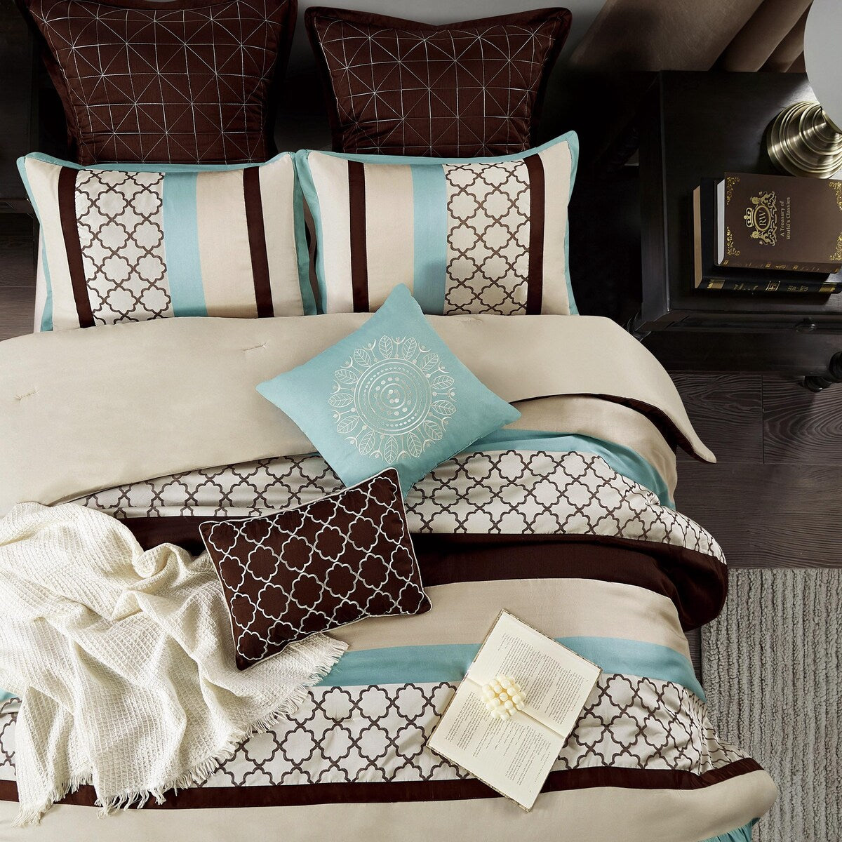 Nanshing Avalon Trellis 8-teiliges Bettdeckenset mit marokkanischem Druck