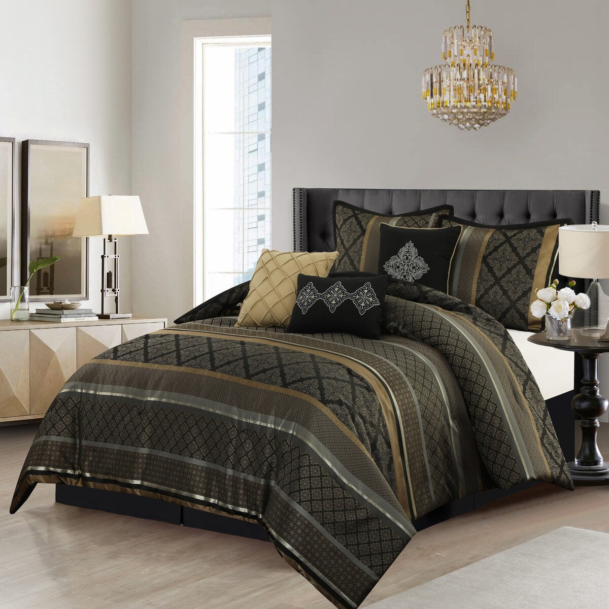 Nanshing Jensen 7-teiliges Jacquard-Bettdeckenset mit geometrischem Muster