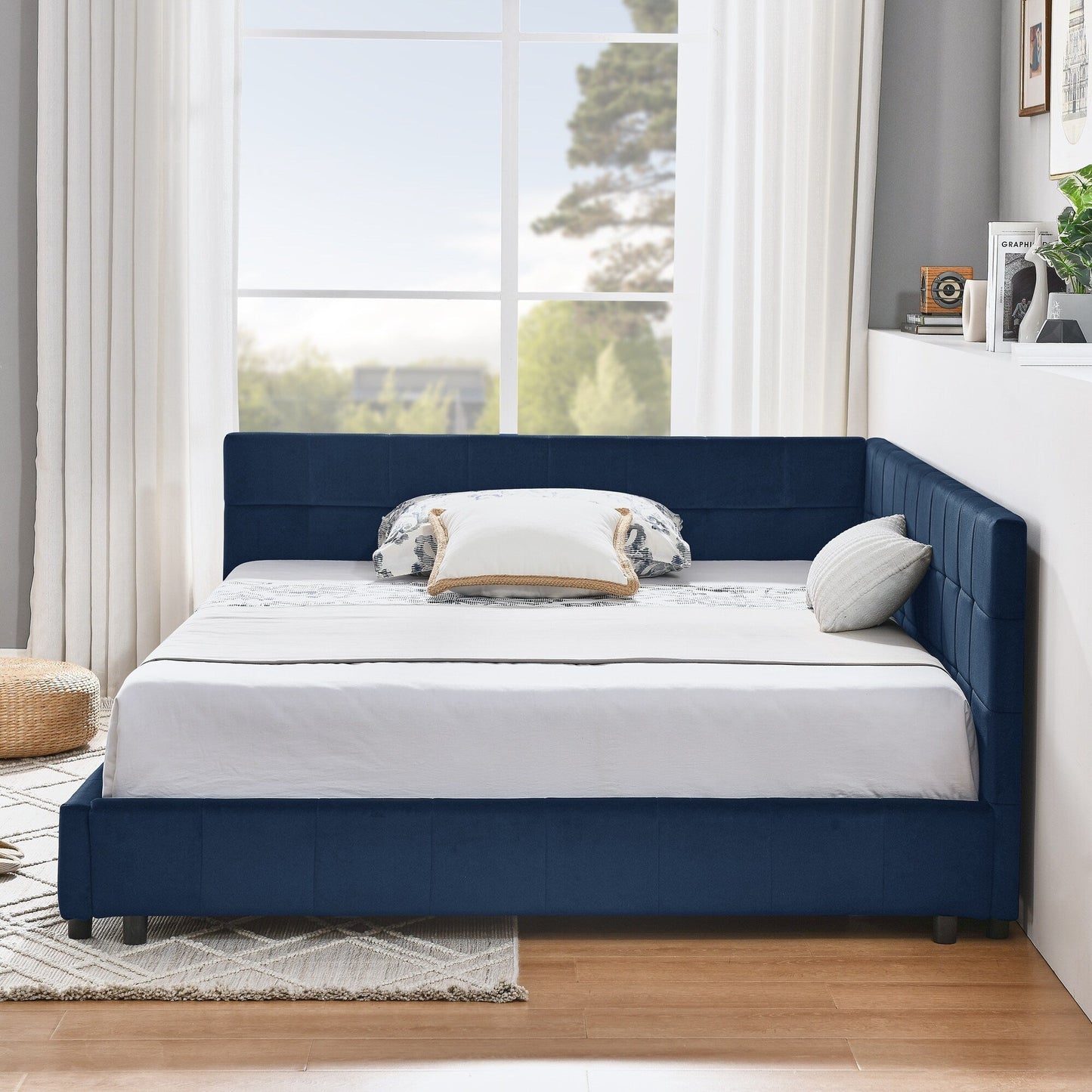 Luxury Sleeper Sofa Bed with Soft Cushion - Ultimate Comfort for Your Home