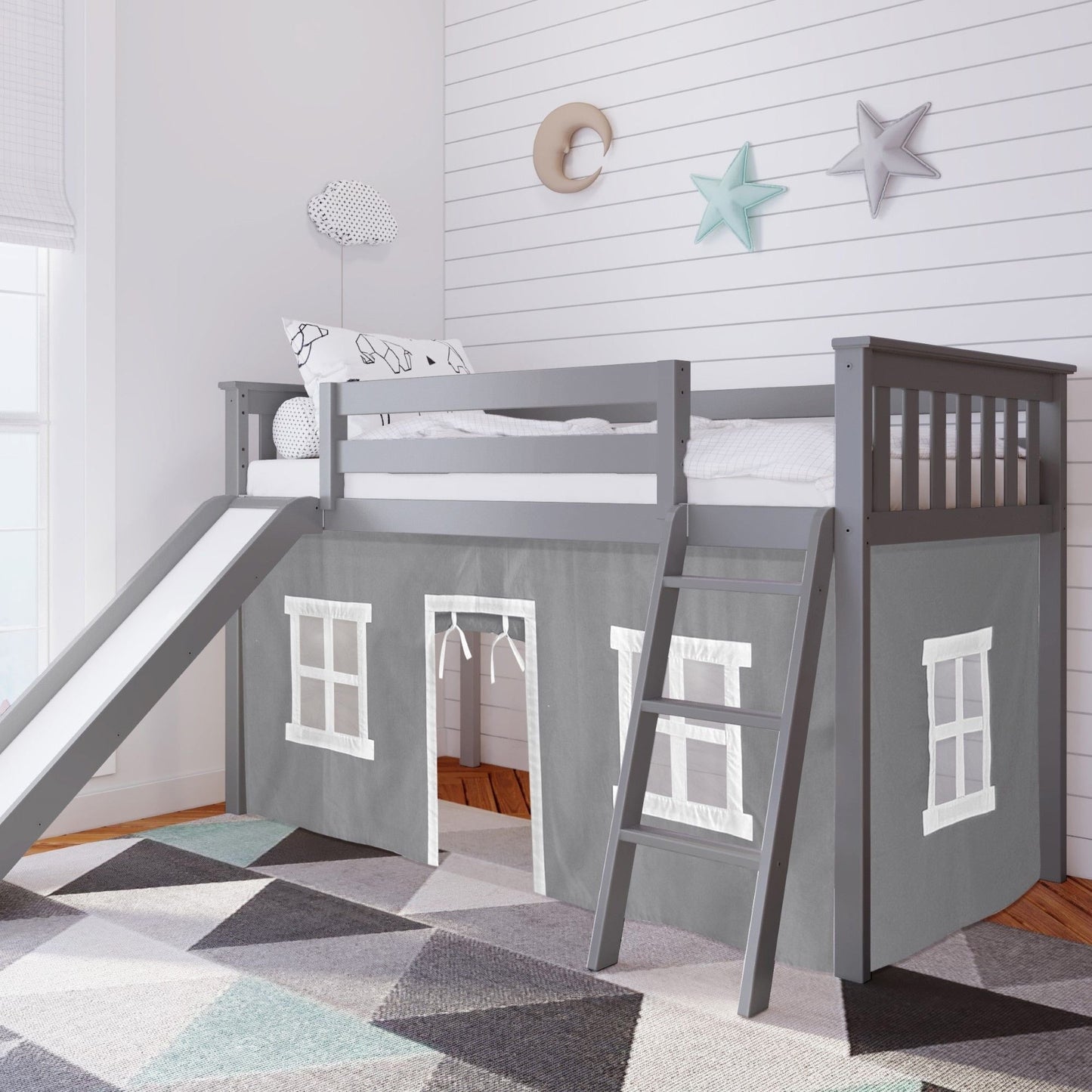 Max and Lily Twin Low Loft mit Rutsche und Vorhängen