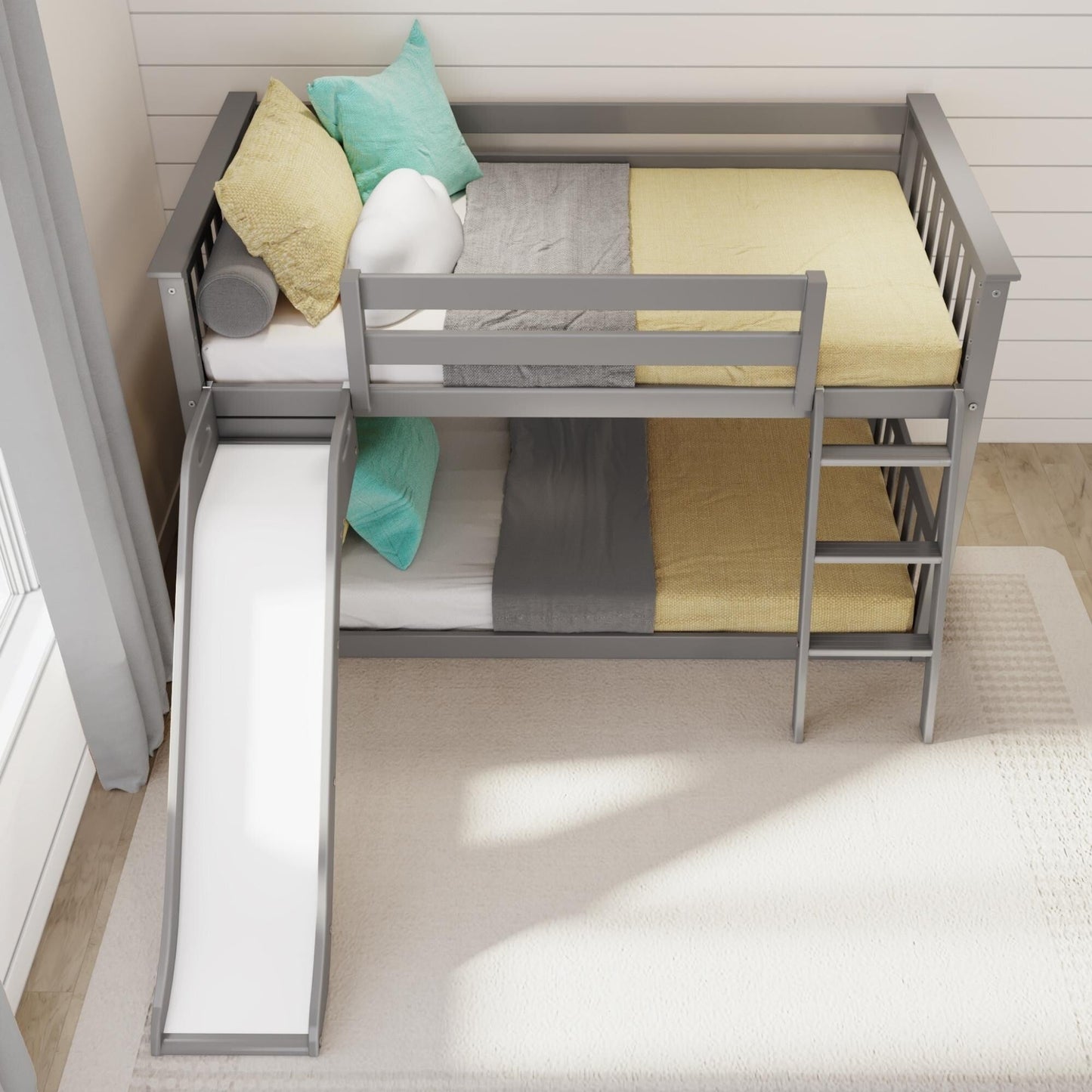Max and Lily Classic Twin über Twin Niedriges Etagenbett mit Easy Slide