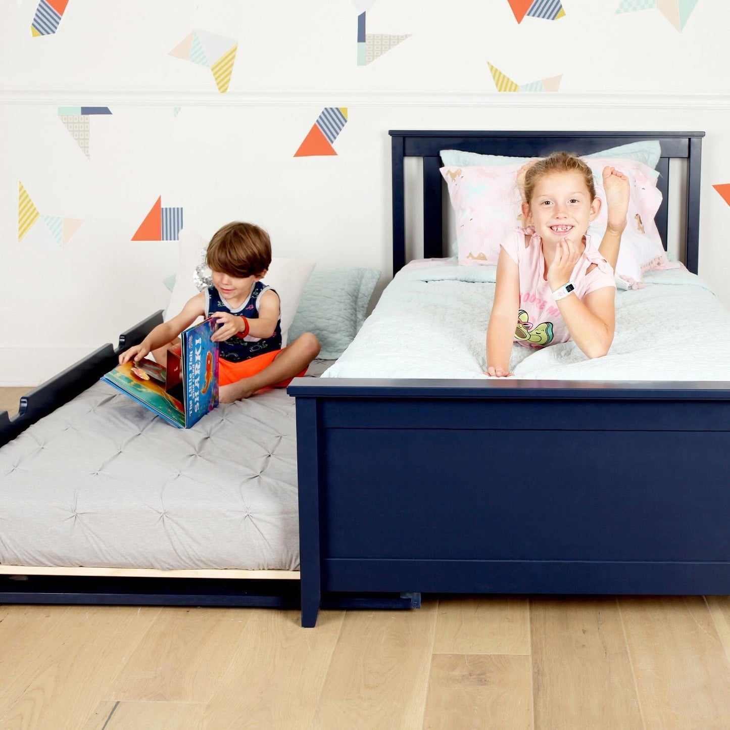 Max and Lily Einzelbett mit Ausziehbett