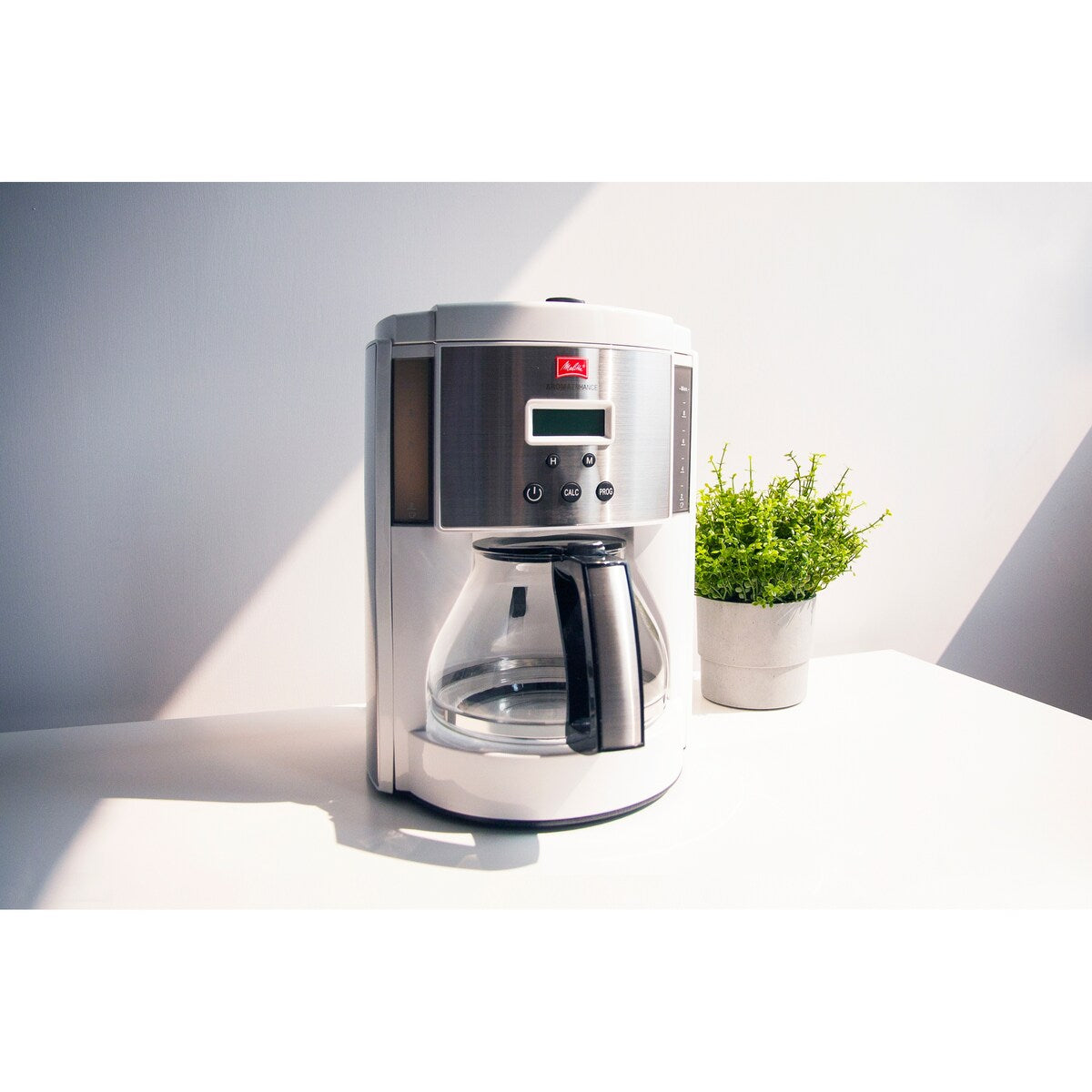 Melitta Aroma Enhance 10-Tassen-Filterkaffeemaschine mit Glaskaraffe