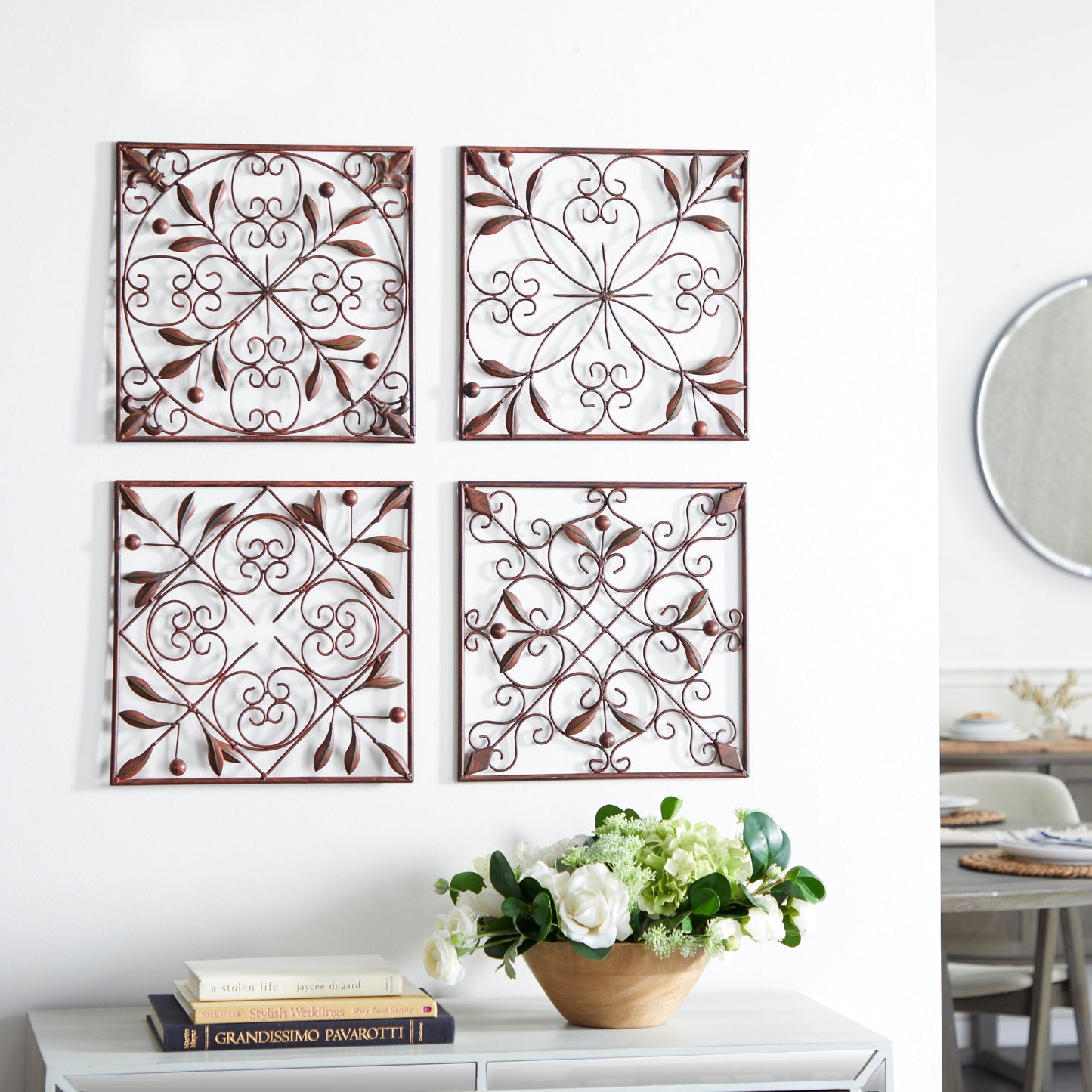 Wanddekoration mit Metallrollen – 4er-Set, Dunkelbraun – Roche River Decor
