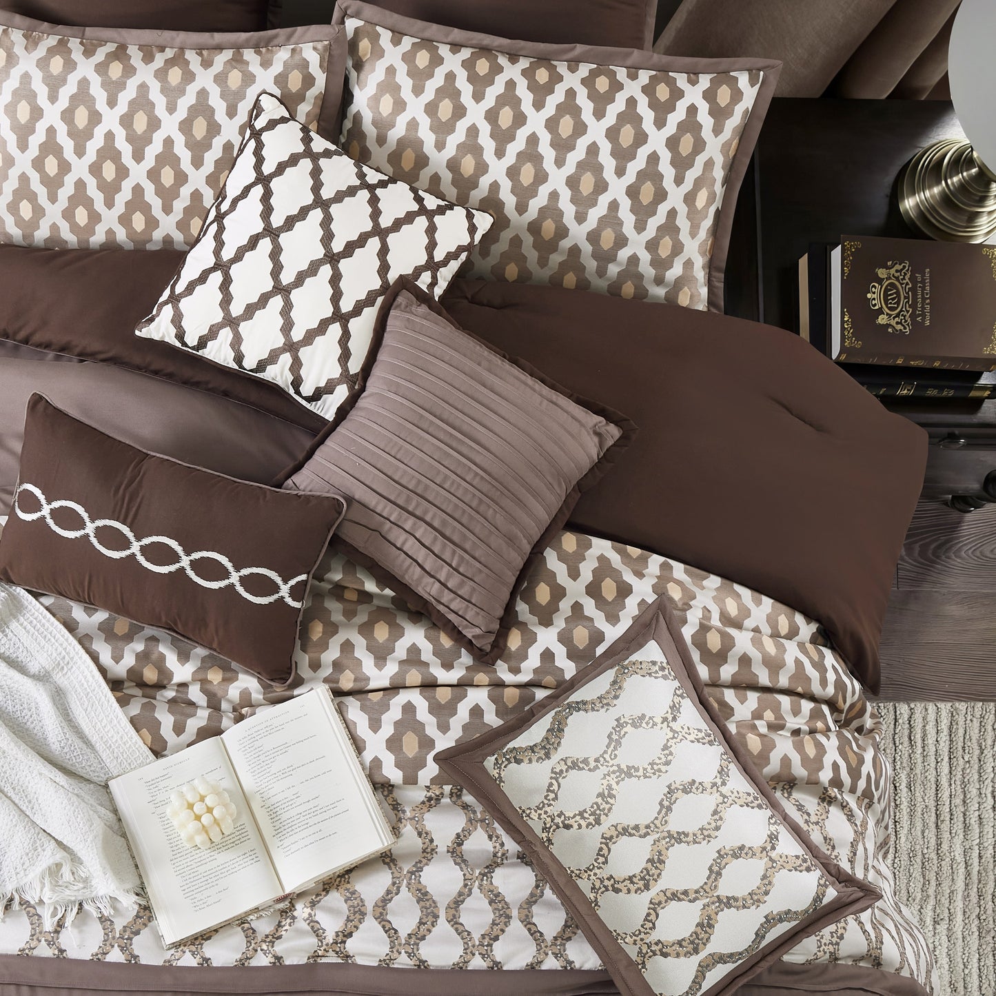 Nanshing Calvin Luxury10-teiliges geometrisches Bettdeckenset