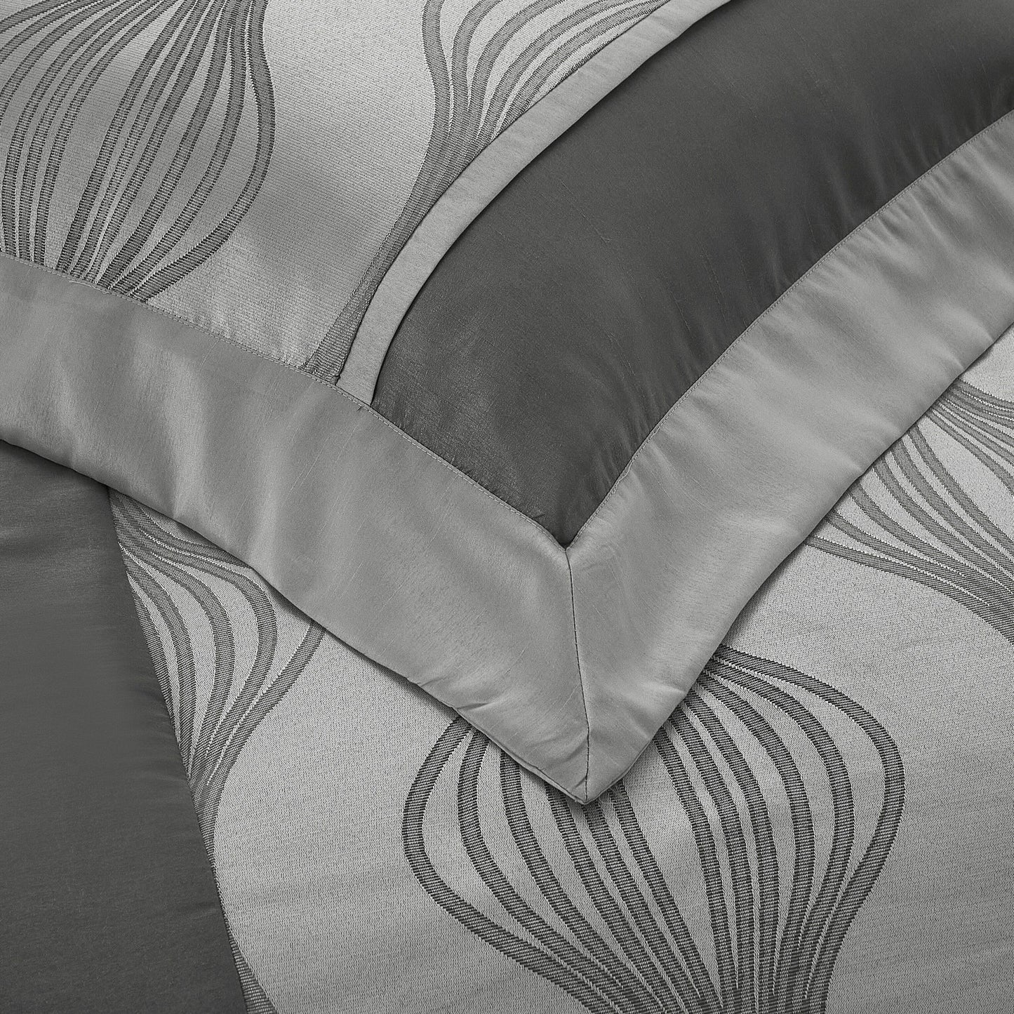 Nanshing Daniella 7-teiliges modernes geometrisches Bettdeckenset