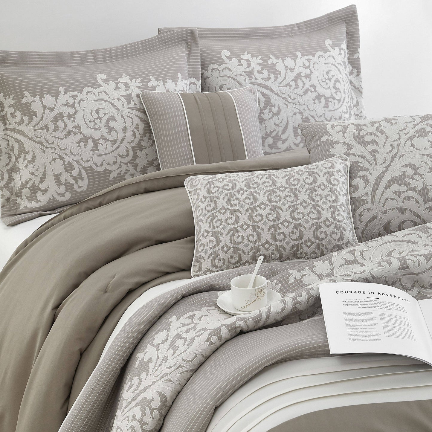 Nanshing Salem Damast-Jacquard 7-teiliges Bettdeckenset