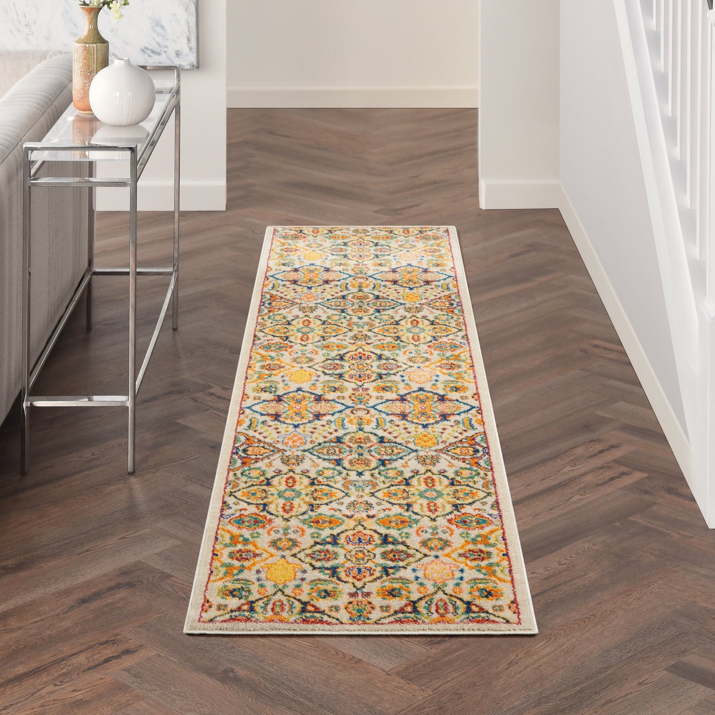 Nourison Allur Moderner Boho-Teppich mit Blumenmedaillon