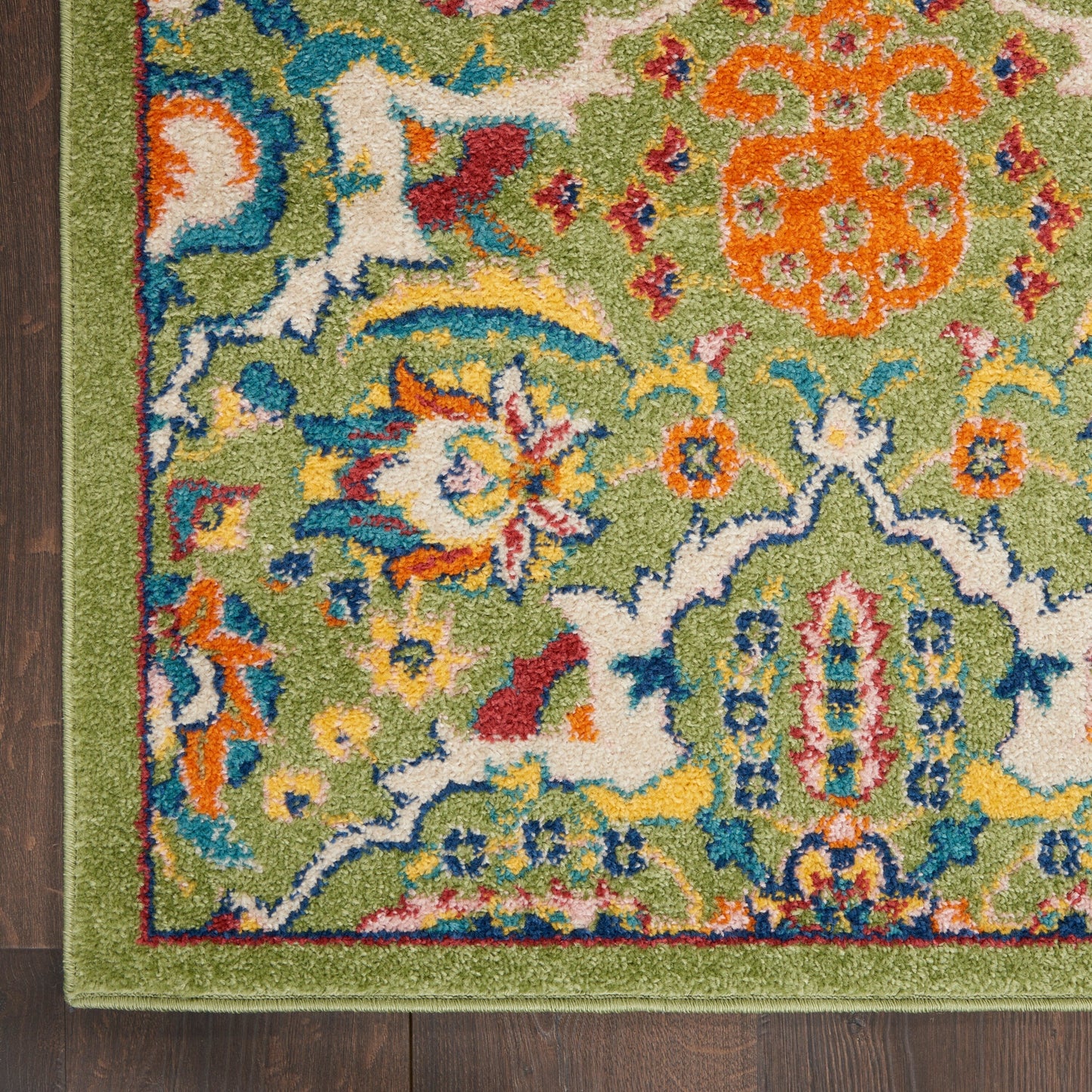 Nourison Allur Moderner Boho-Teppich mit Blumenmedaillon