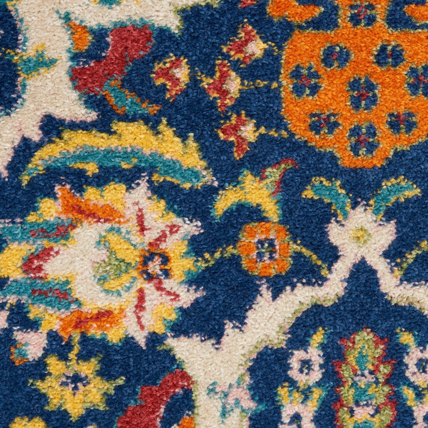 Nourison Allur Moderner Boho-Teppich mit Blumenmedaillon