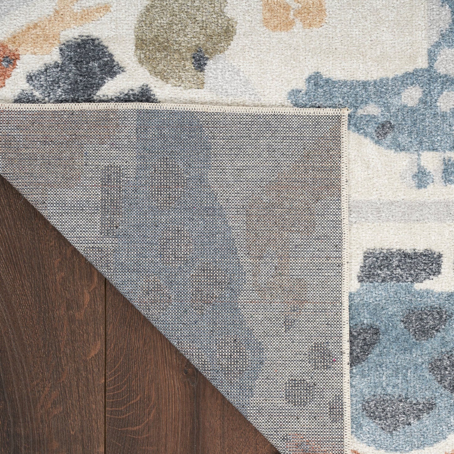 Nourison Astra – maschinenwaschbarer Teppich mit Tiermuster